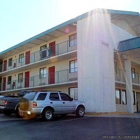 Somatel Nashville Airport Exterior photo